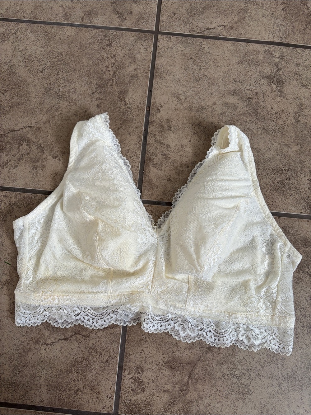 Secret Treasures 4X Lace Bra